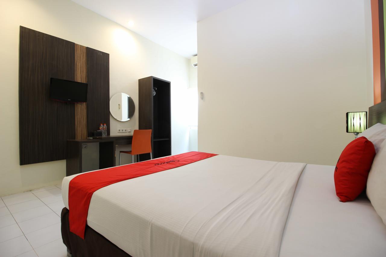Reddoorz Plus Near Keraton Yogyakarta 2 Exterior photo